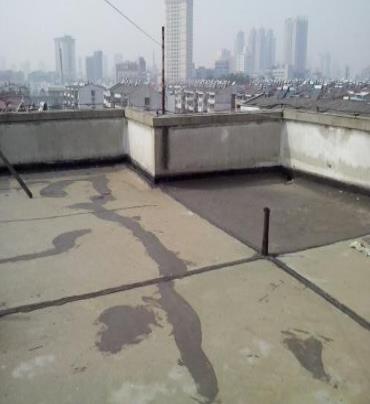 梁平漏水维修 楼顶漏水是什么原因，楼顶漏水维修方法是什么?