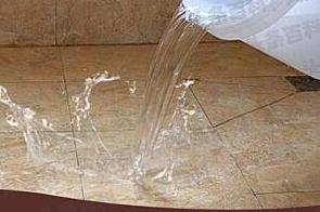 梁平漏水维修 免砸砖防水材料该如何施工